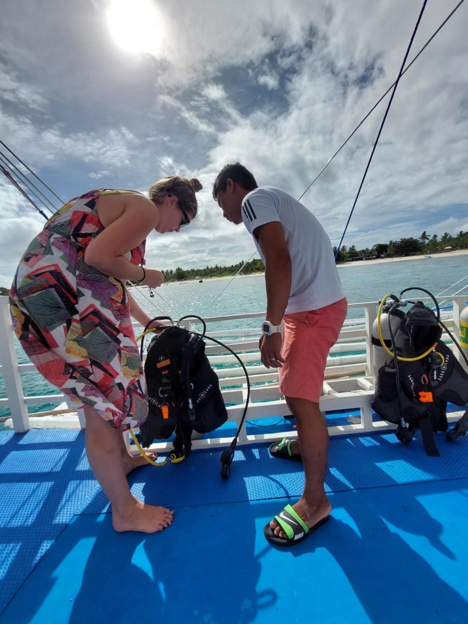 Avila'S Horizon Dive Resort Malapascua Экстерьер фото